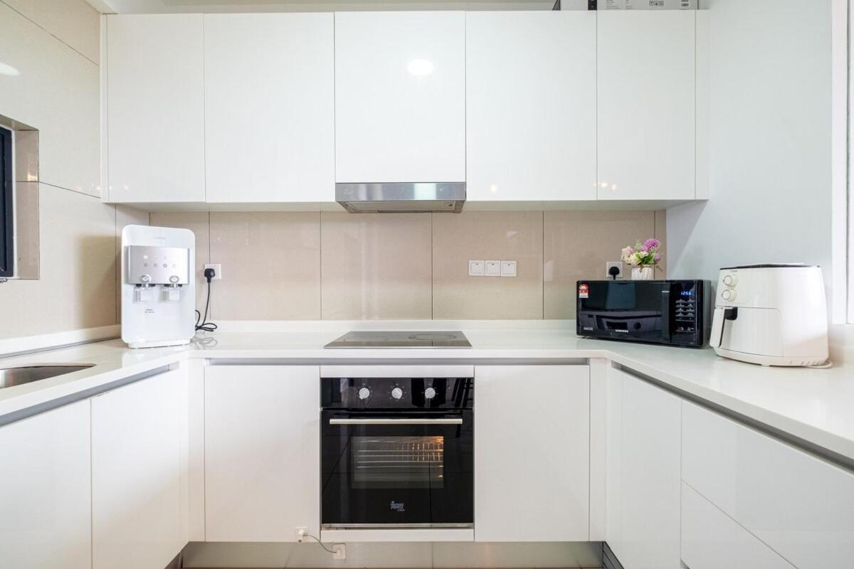 Luxury Penthouse Astoria 2floor 11pax 4br Kidspool Pangsapuri