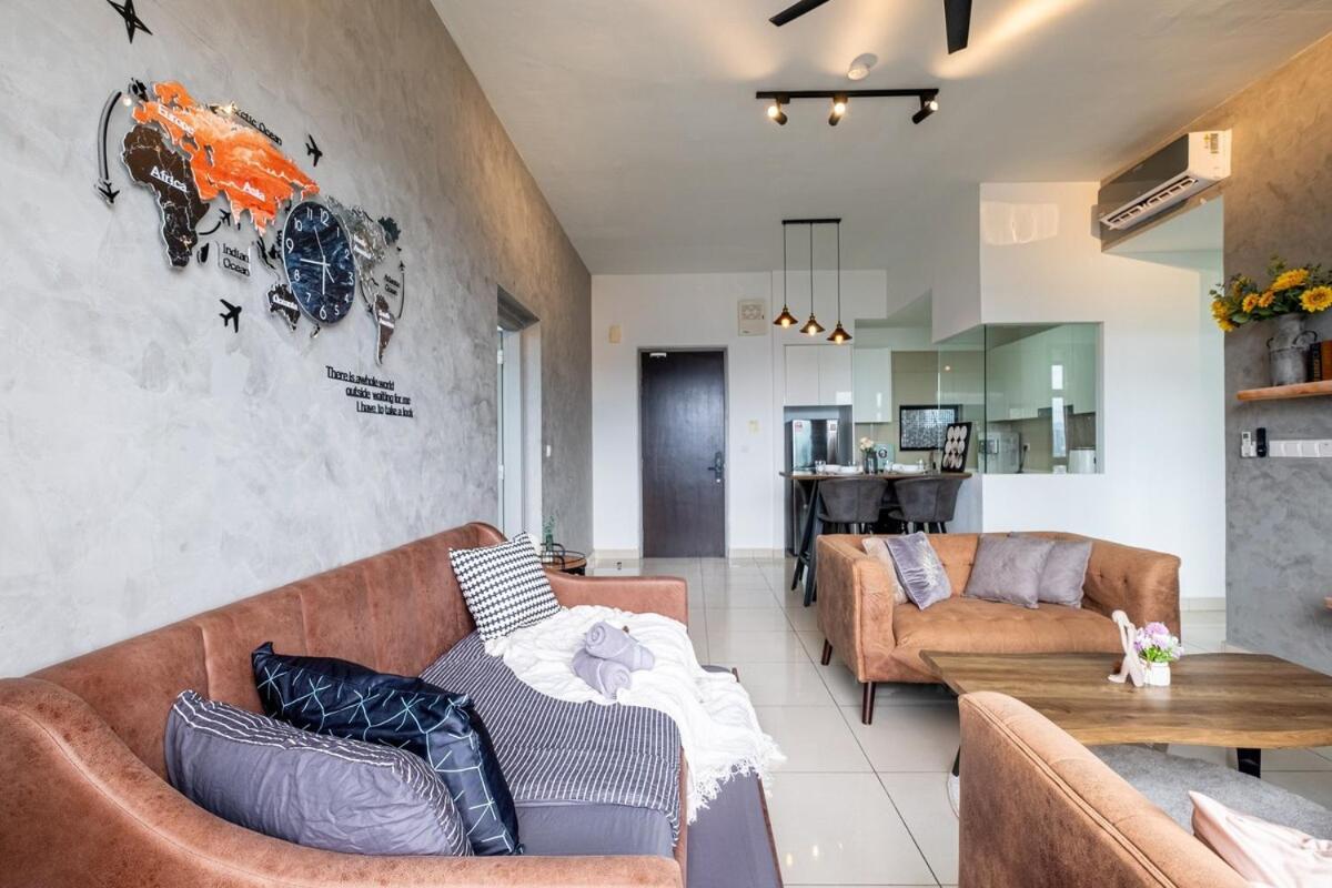 Luxury Penthouse Astoria 2floor 11pax 4br Kidspool Pangsapuri
