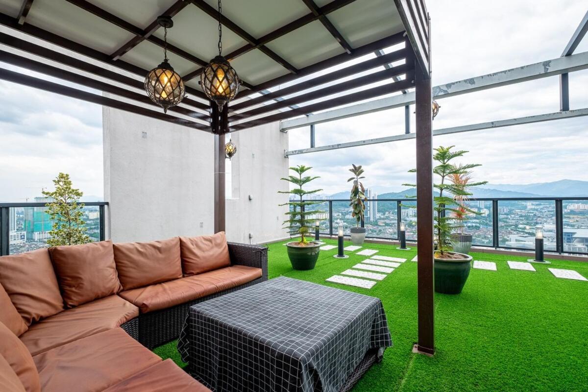 Pangsapuri Luxury Penthouse Astoria 2floor 11pax 4br Kidspool Kuala Lumpur